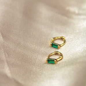 Zella Mini Huggie Earrings (Emerald)