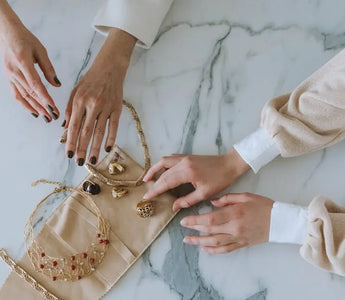 How Handmade Gold Jewelry Adds a Touch of Elegance to Any Outfit