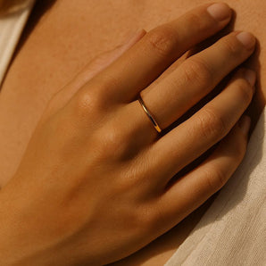 18k Gold Minimalist Plain Stacking Ring Set - 18k Gold Plated, Minimalist Dainty Set Simple Rings for Women Band Knuckle Stacking Midi Rings Elegant Classic Non Tarnish Hypoallergenic Jewelry Gift for Her