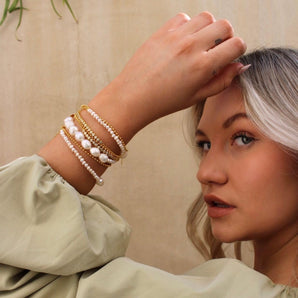 Malibu Sunday Freshwater Pearl Bracelet - 18K Gold Adjustable Bracelet with Chunky and Dainty Pearls | Elegant Minimalist Jewelry for Women, Gift for Her