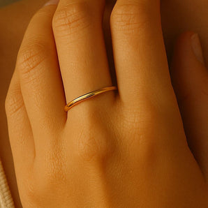 18k Gold Minimalist Plain Stacking Ring Set - 18k Gold Plated, Minimalist Dainty Set Simple Rings for Women Band Knuckle Stacking Midi Rings Elegant Classic Non Tarnish Hypoallergenic Jewelry Gift for Her