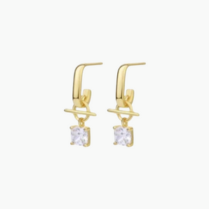 Adley Toggle Earrings