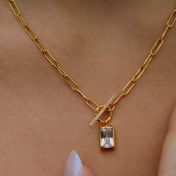 Hayden Diamond Toggle Necklace with Paperclip Chain - 18K Gold Necklace Diamond Pendant