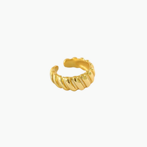 Croissant Ear Cuff Huggie (Single) - Non Pierced Ear Cartilage Clip on Wrap Hoop 18k Gold Plated Simple Minimalist Delicate Handmade Hypoallergenic 