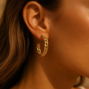 18K Gold Chain Hoop Earrings – Gold Plated Brass Hoops for Women with Chunky Chain Detail – Non-Tarnish, Hypoallergenic Statement Earrings for Everyday or Special Occasions
