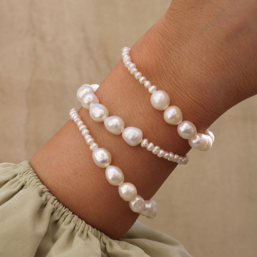 Casey Half-Chunky Freshwater Pearl Bracelet - Pearl and Gold Bracelets